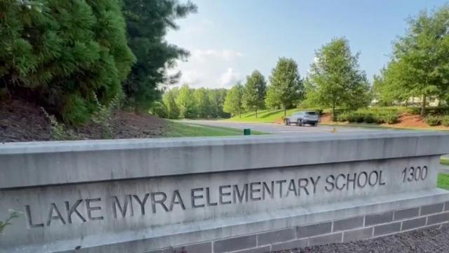 Wake County middle school remains closed Friday due to ongoing HVAC issues