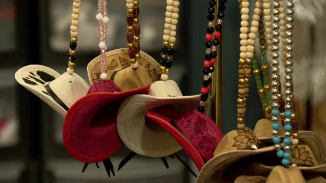 Tar Heel Traveler: Hat Burning