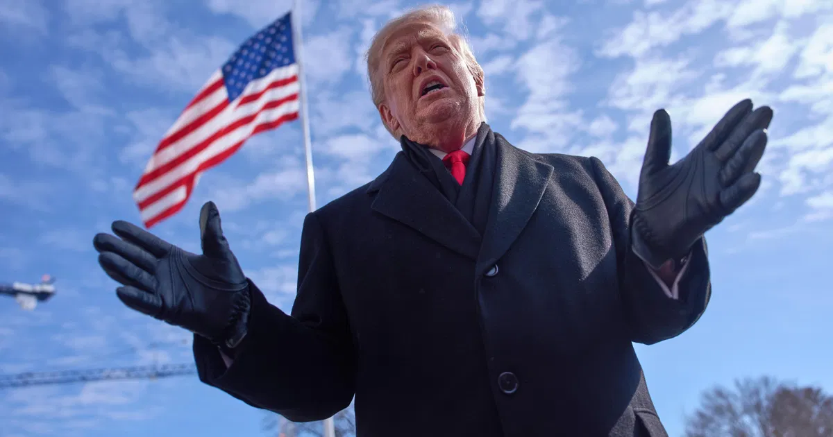 Fact check: Does U.S. Postal Service letter suggest Trump will impose martial law?