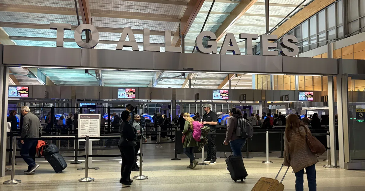 Post-Christmas rush expected on Triangle highways, RDU during busiest travel day of the season